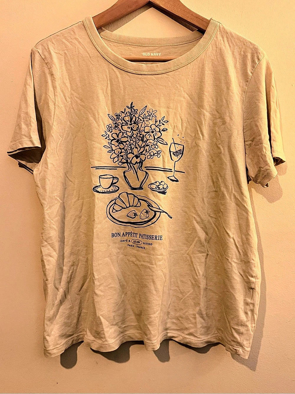 Old Navy Everywear Graphic Tee Cream